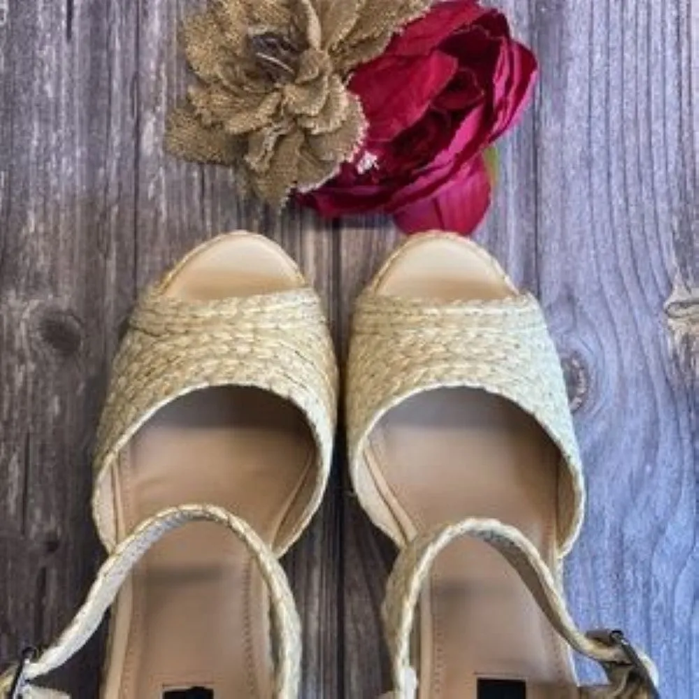 Aqua Rose Natual Raffia Wedge Espadrille Sandals  10M