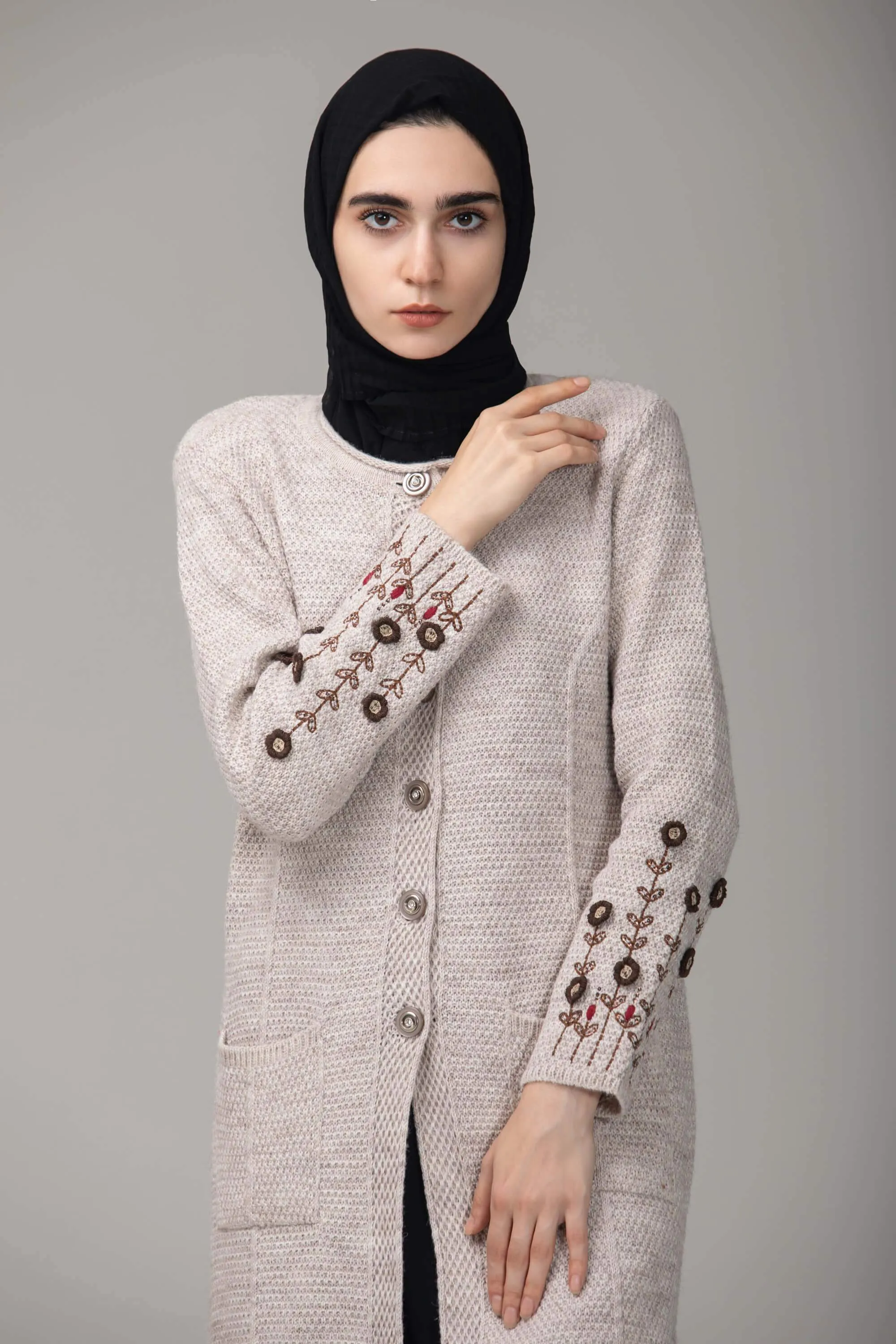 Bahija Modest Sweatshirt  | Cream