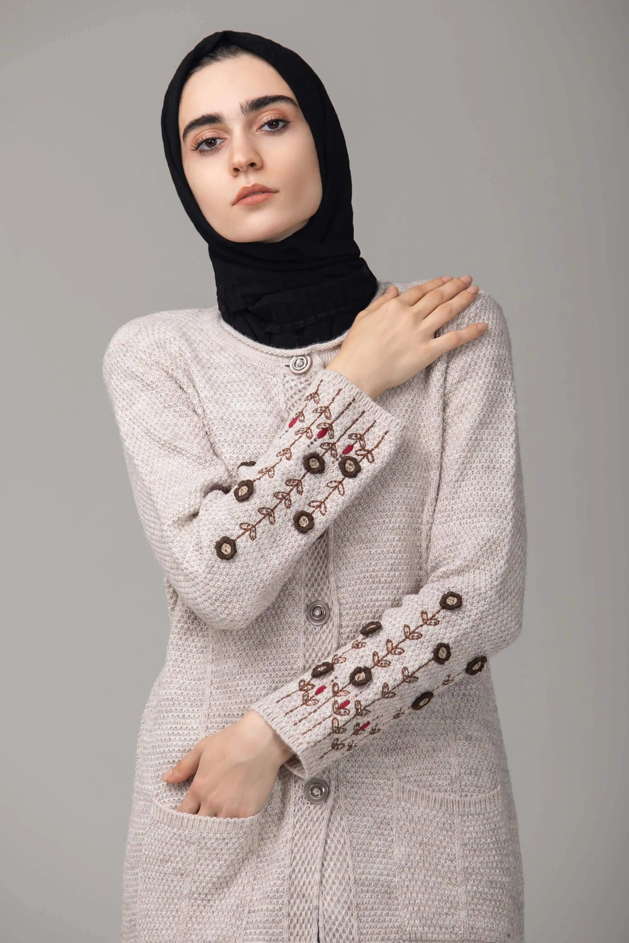 Bahija Modest Sweatshirt  | Cream