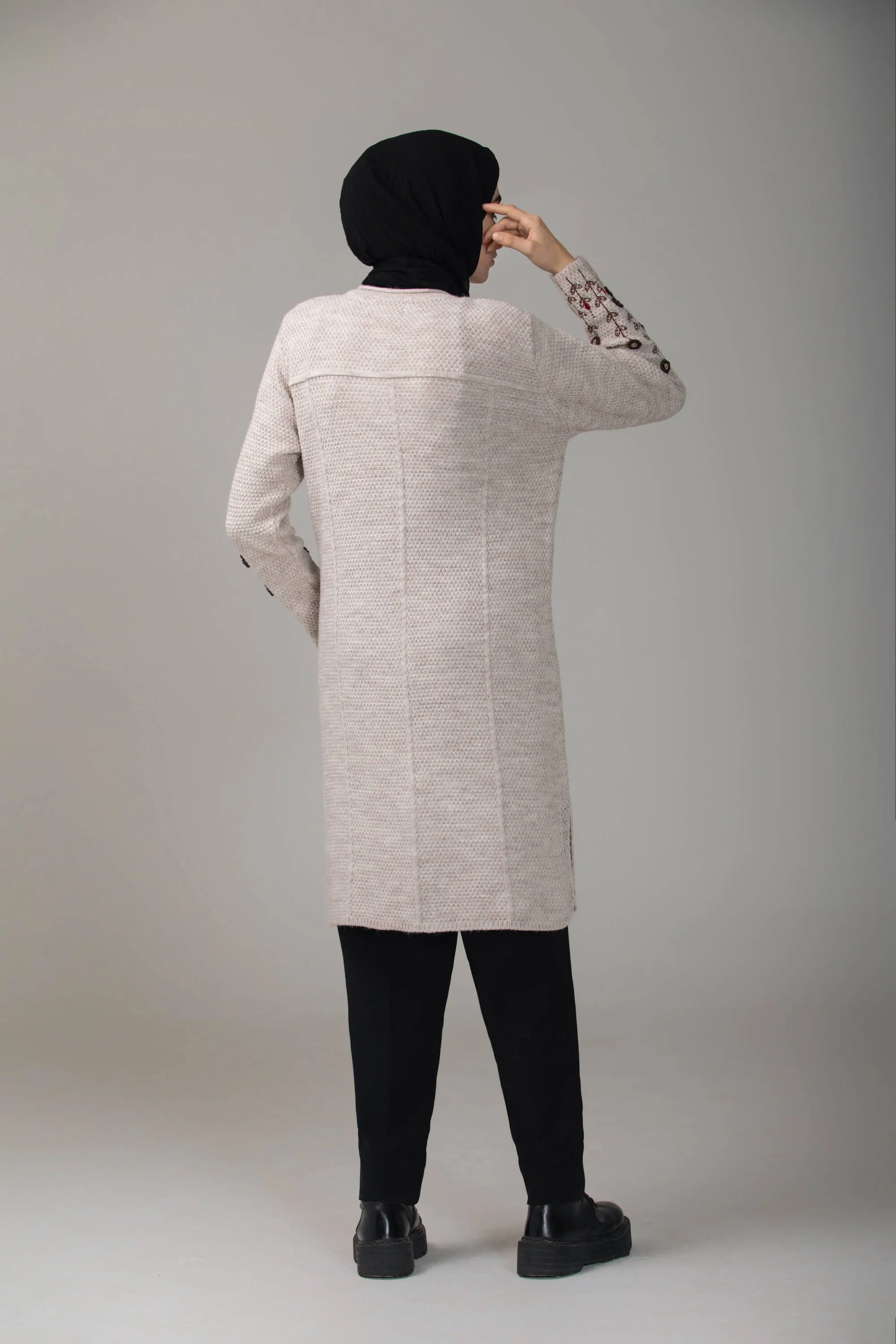 Bahija Modest Sweatshirt  | Cream