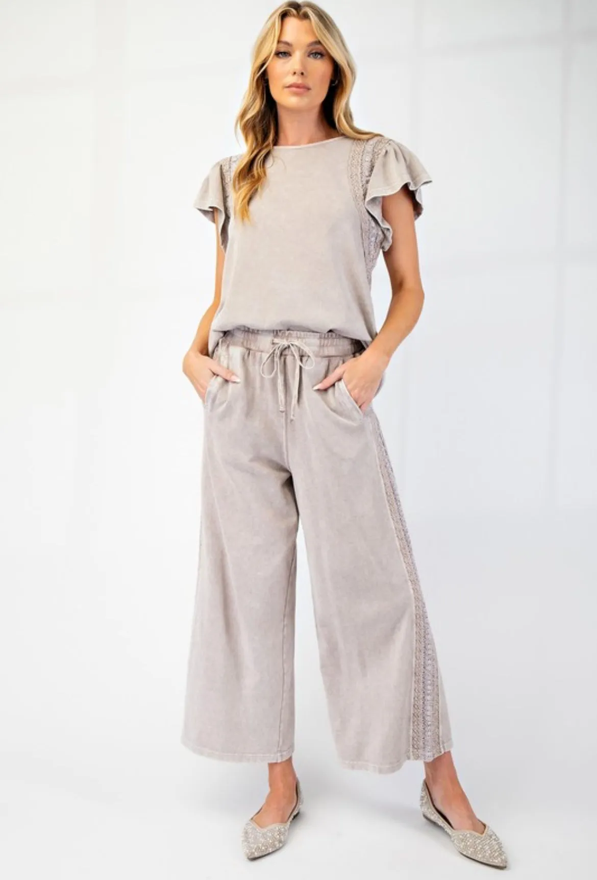Crochet Ruffle Sleeve Top