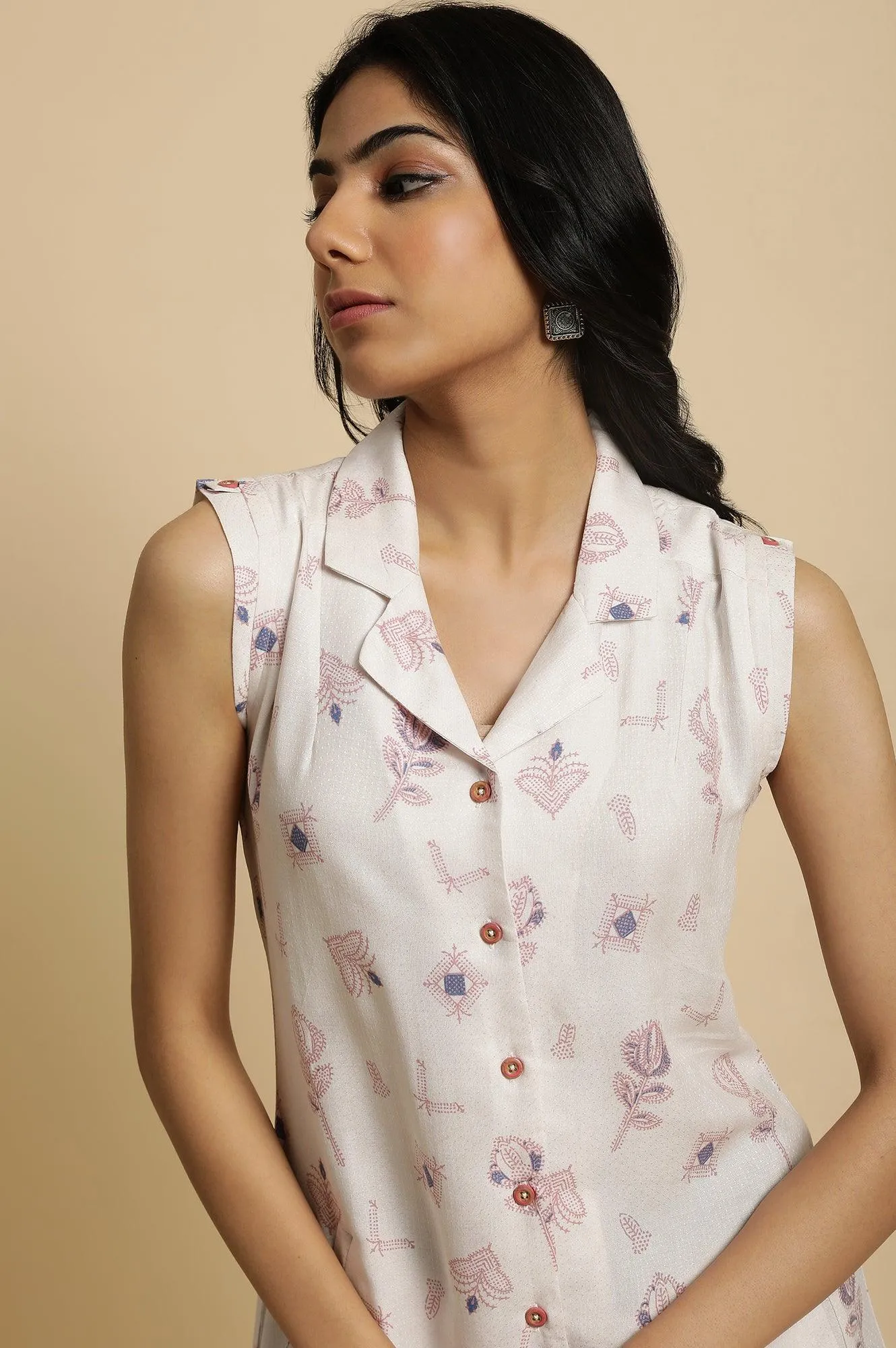 Ecru Lapel Collar Summer Sleeveless Tunic