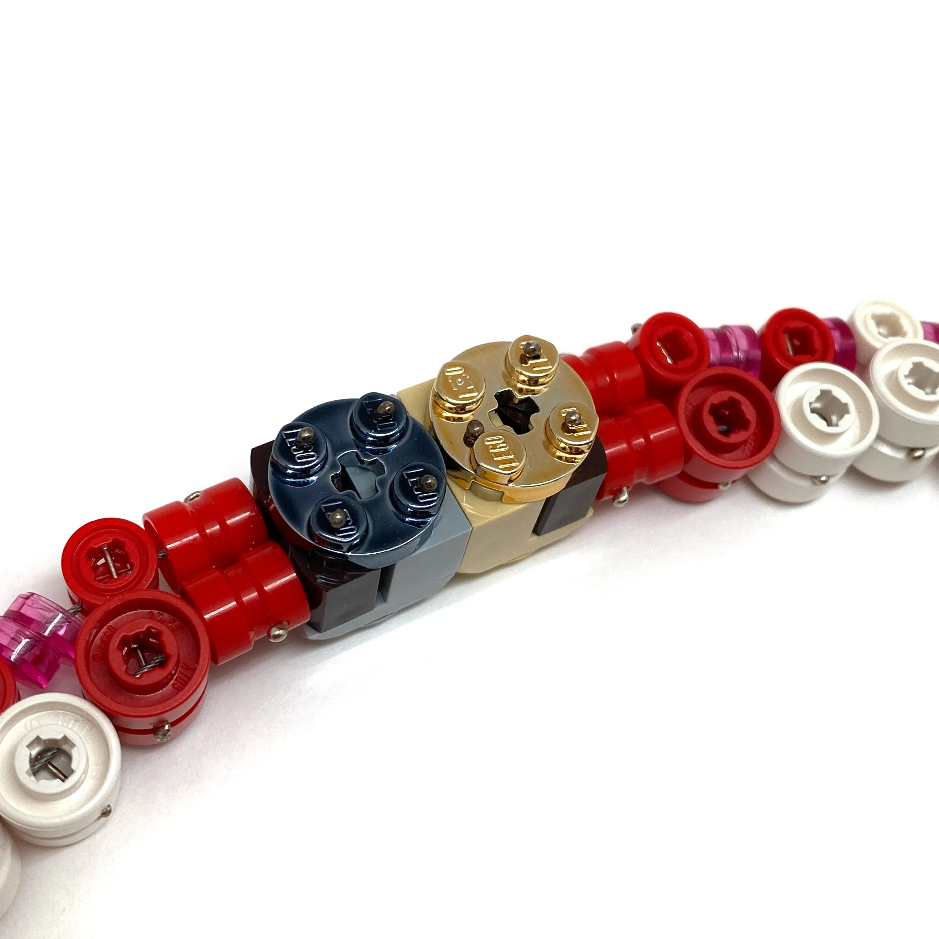 Eye 4: Contribution Necklace