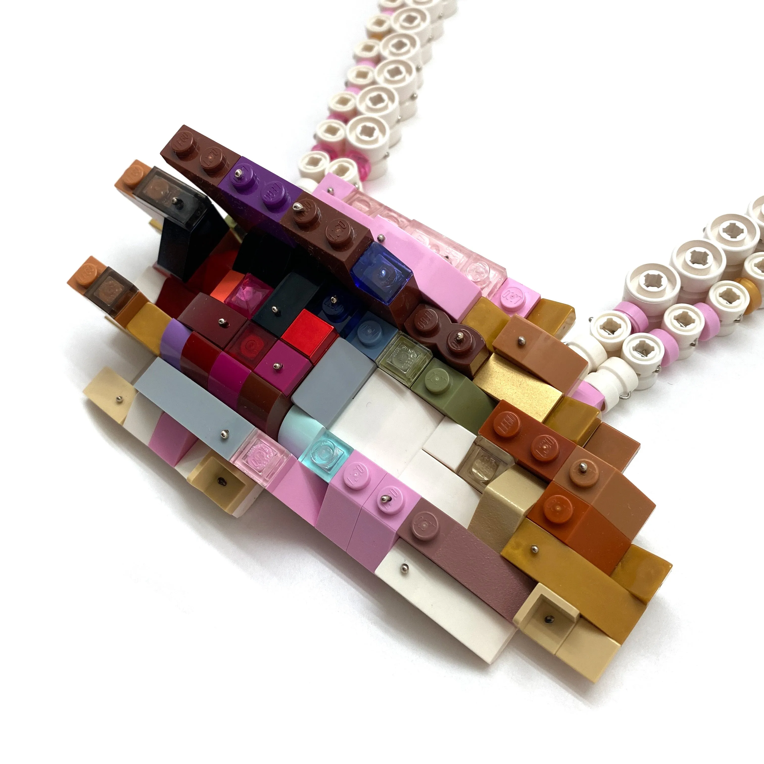 Eye 4: Contribution Necklace