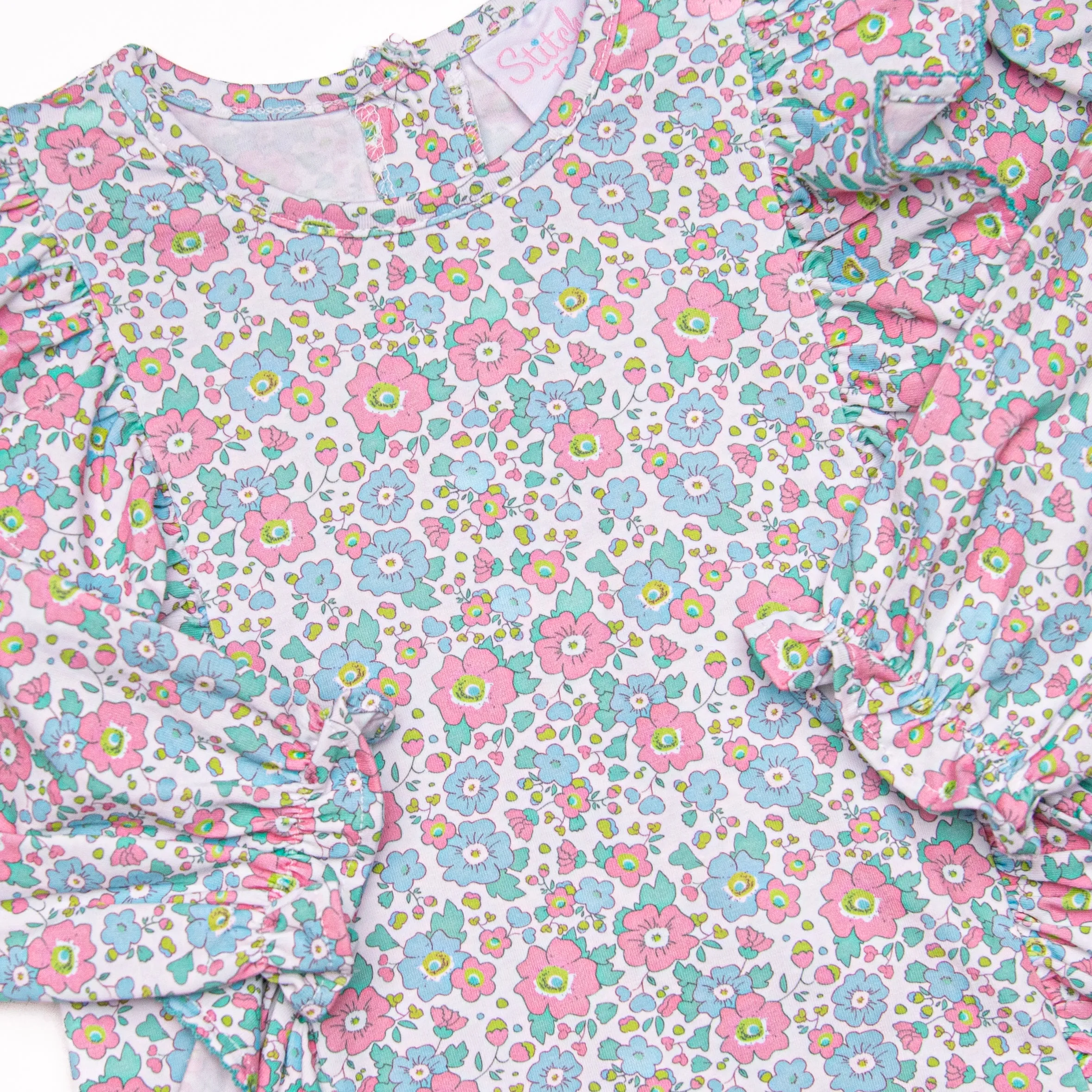 Fan Favorite Florals Top, Green