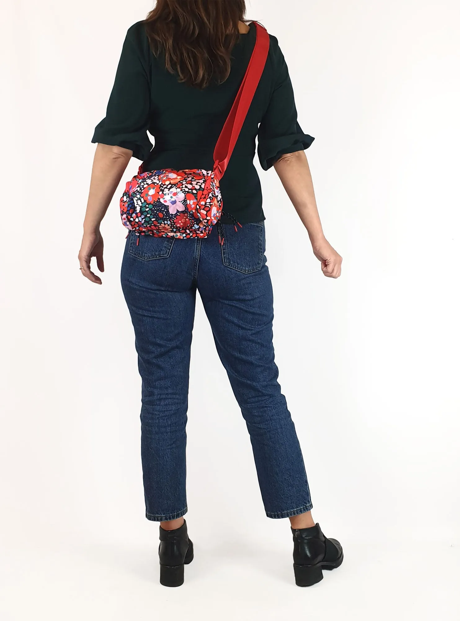 Gorman red floral adjustable small bag
