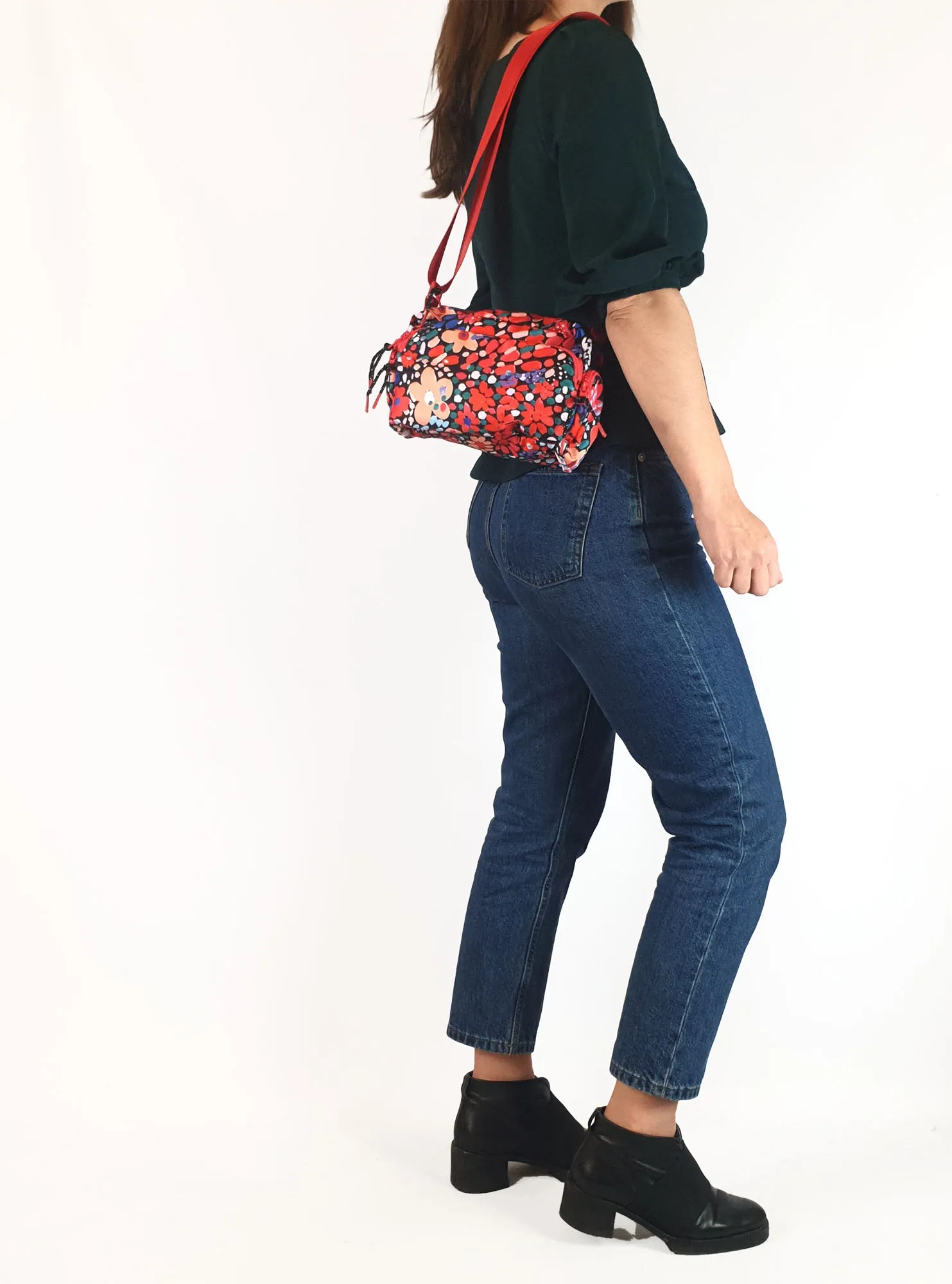 Gorman red floral adjustable small bag