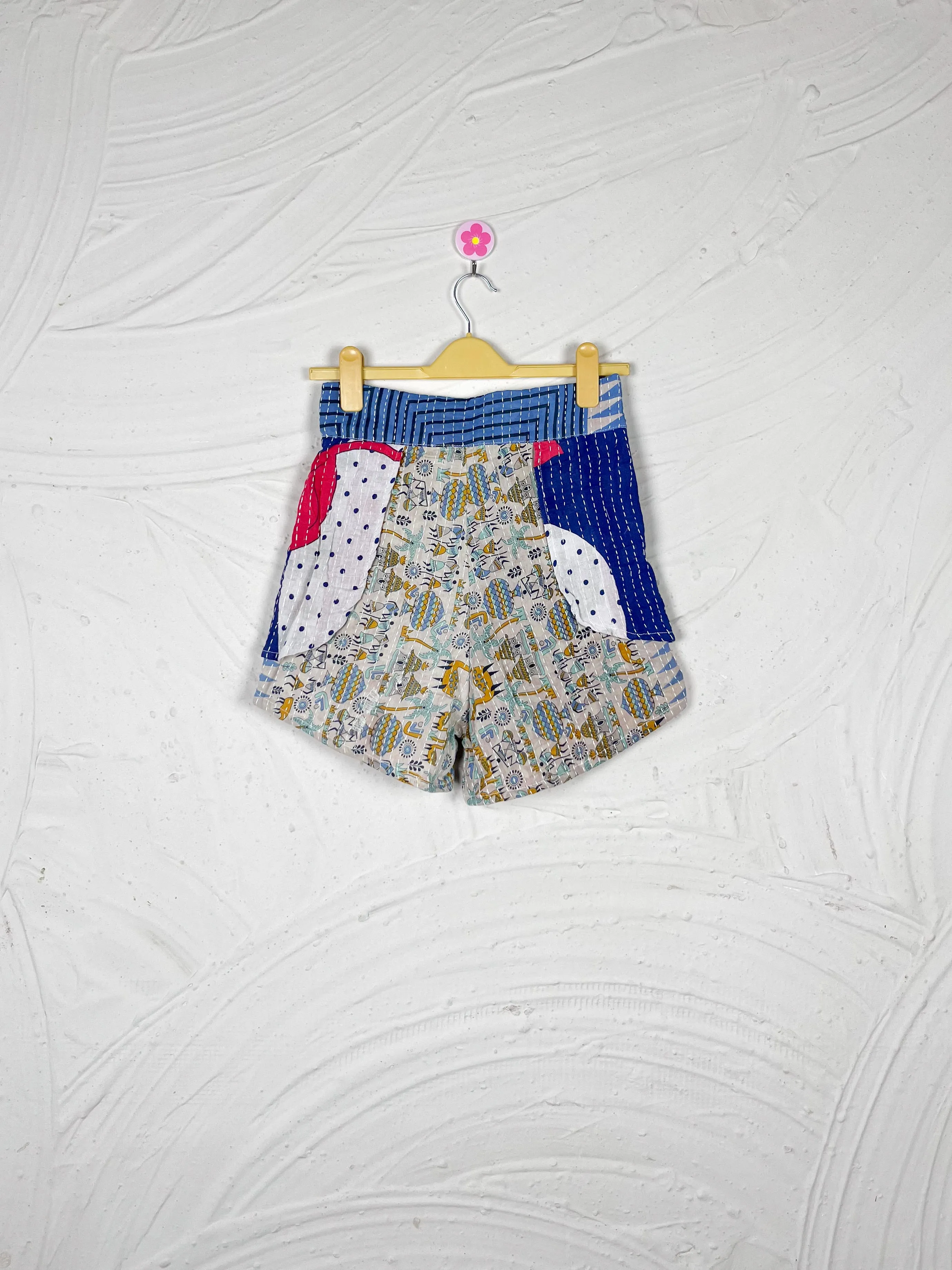 Happy Dance Shorts DCOSSH  S 30
