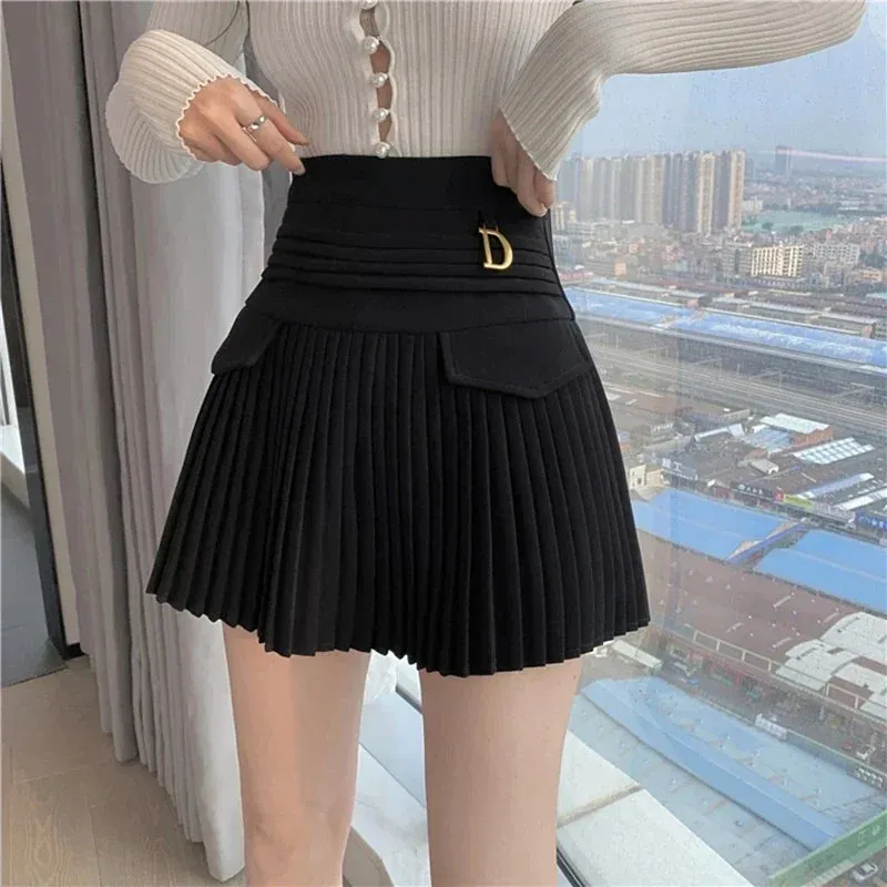 High Waist White Pleated Mini Skirt (College Style)