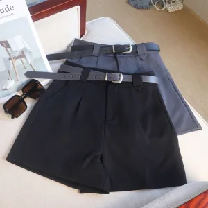 High-Waisted Solid Color Twill Shorts for a Trendy Look