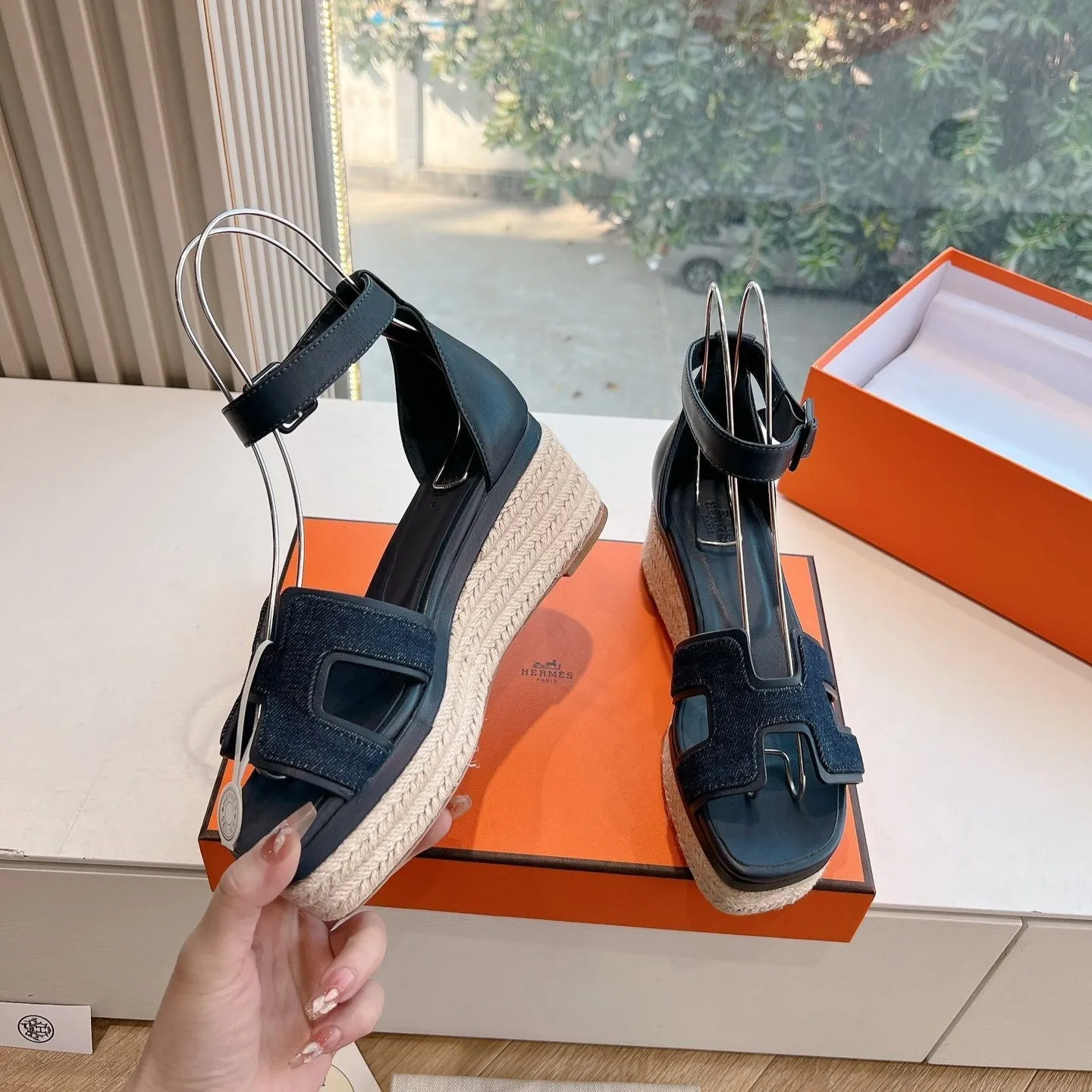 HM 25C Elda espadrille Bleu Brut Denim and Goatskin 202833