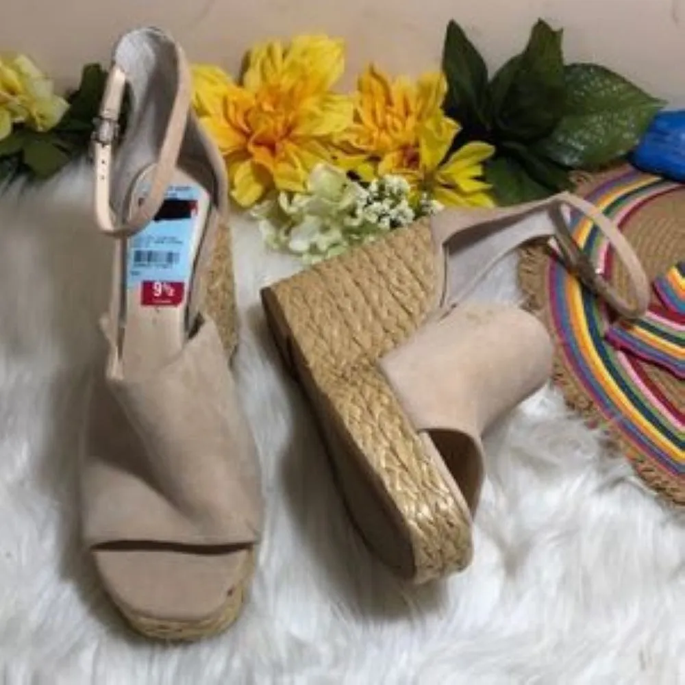 Jessica Simpson Suede Espadrille Wedge 9.5
