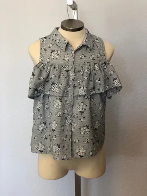 K RUFFLE BUTTON TOP