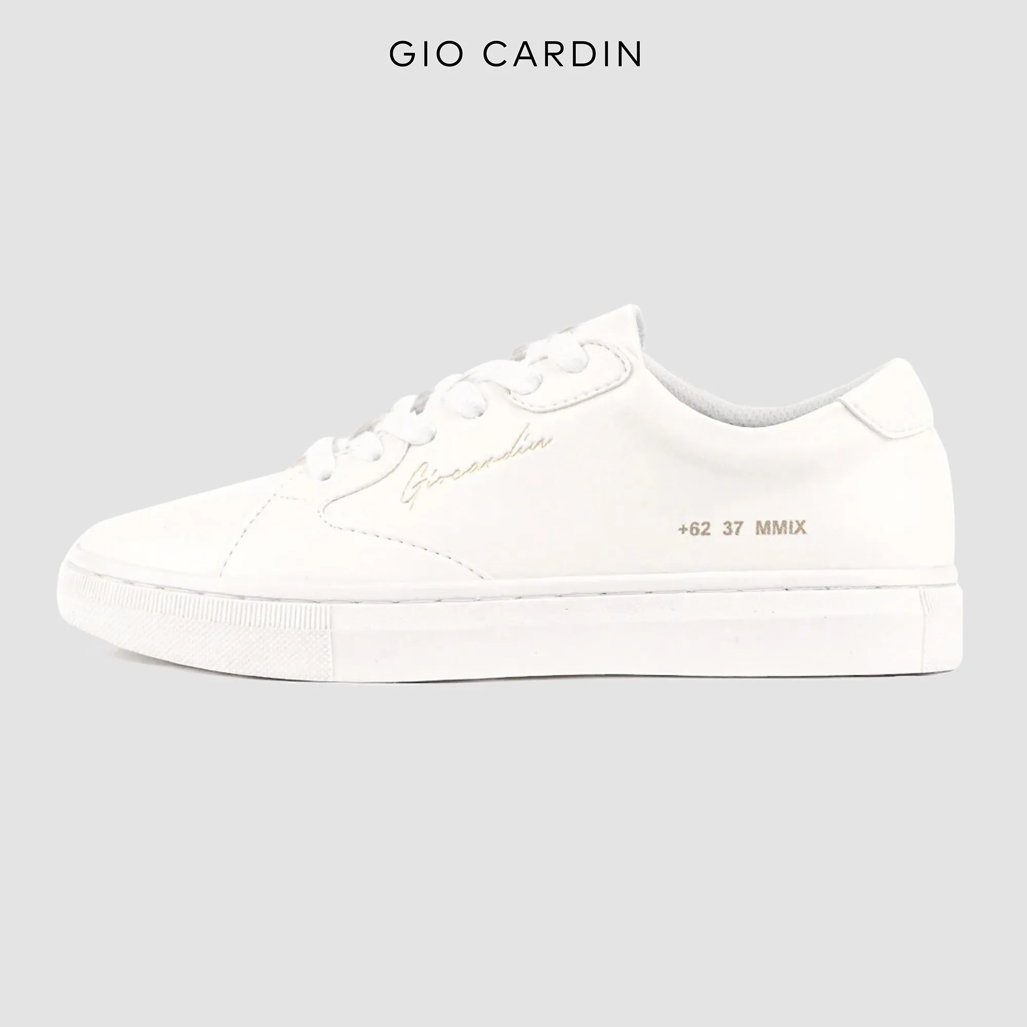 LAH-06 | TRIPLE WHITE | WOMEN