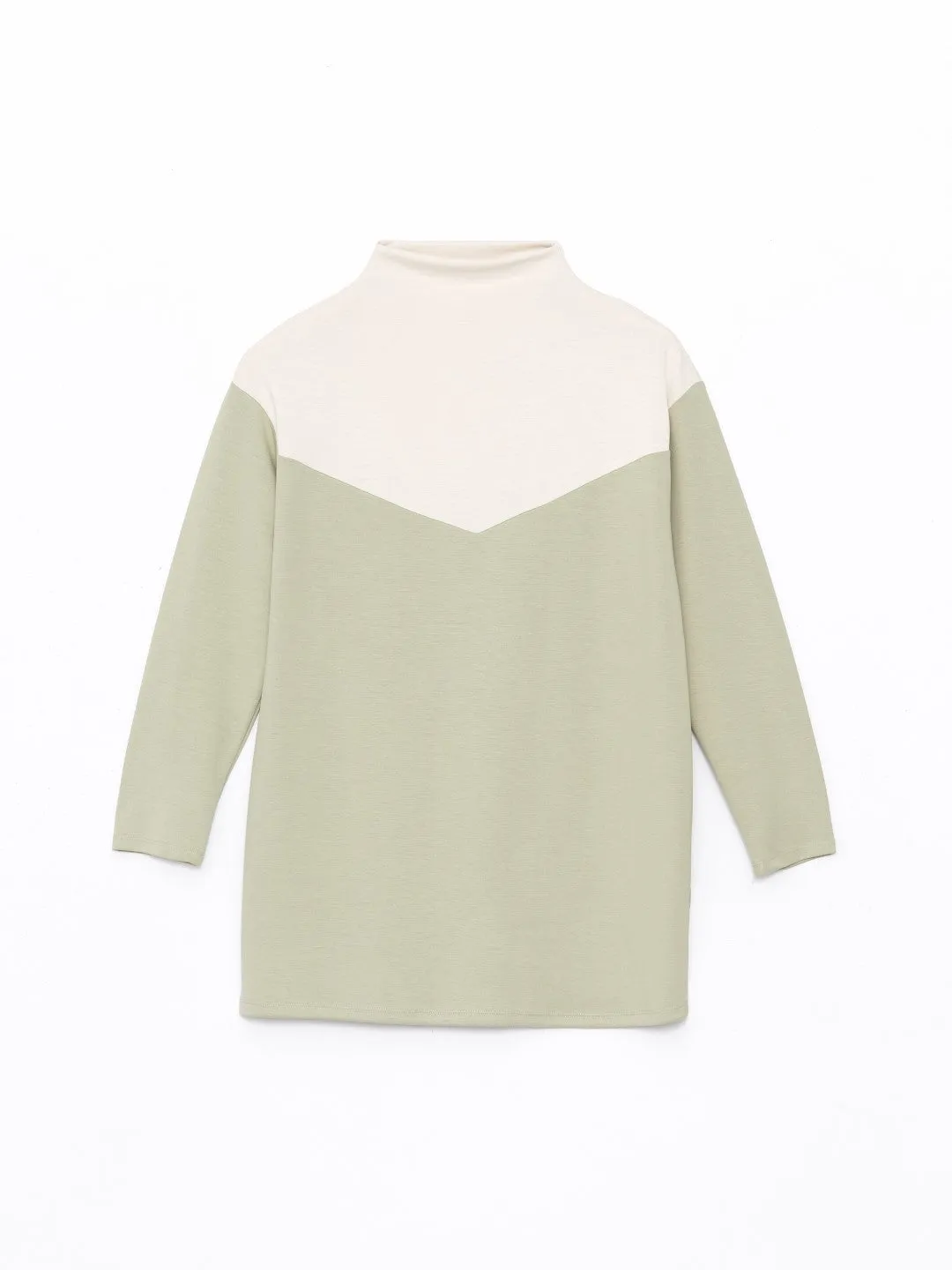 LCWAIKIKI Classic

Matte Green Stand Collar Color Block Oversize Women's Tunic