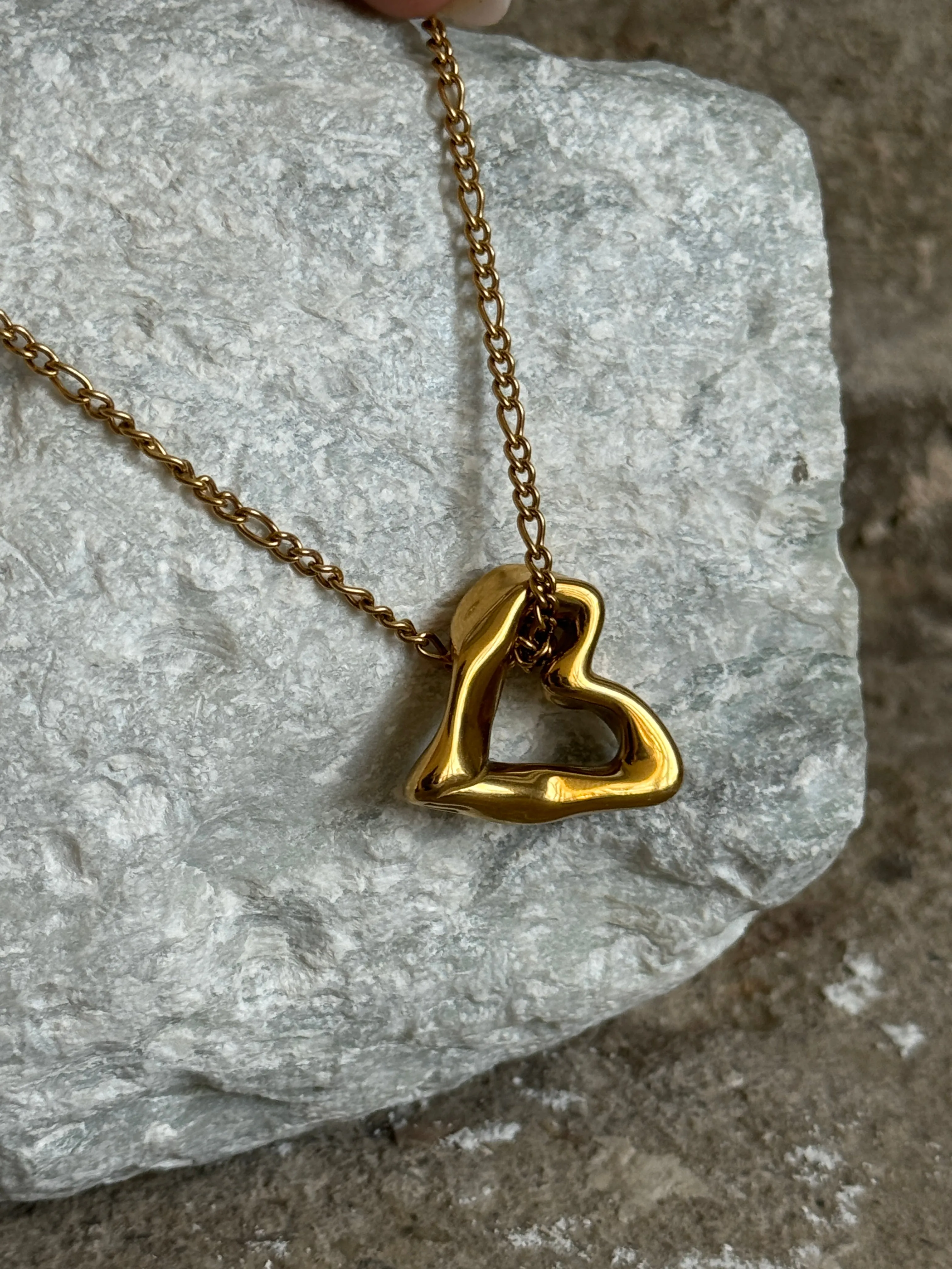 Liz necklace