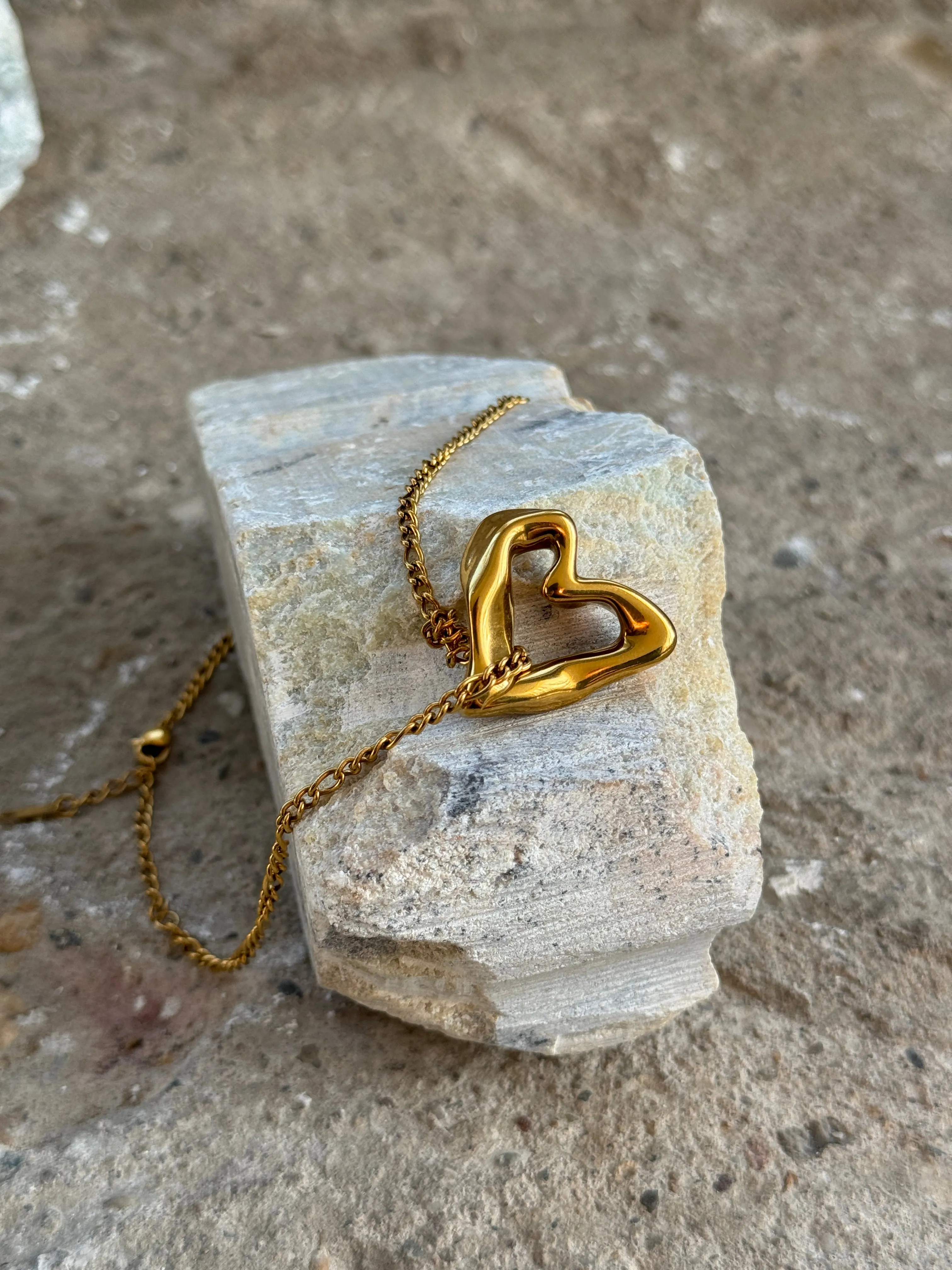 Liz necklace
