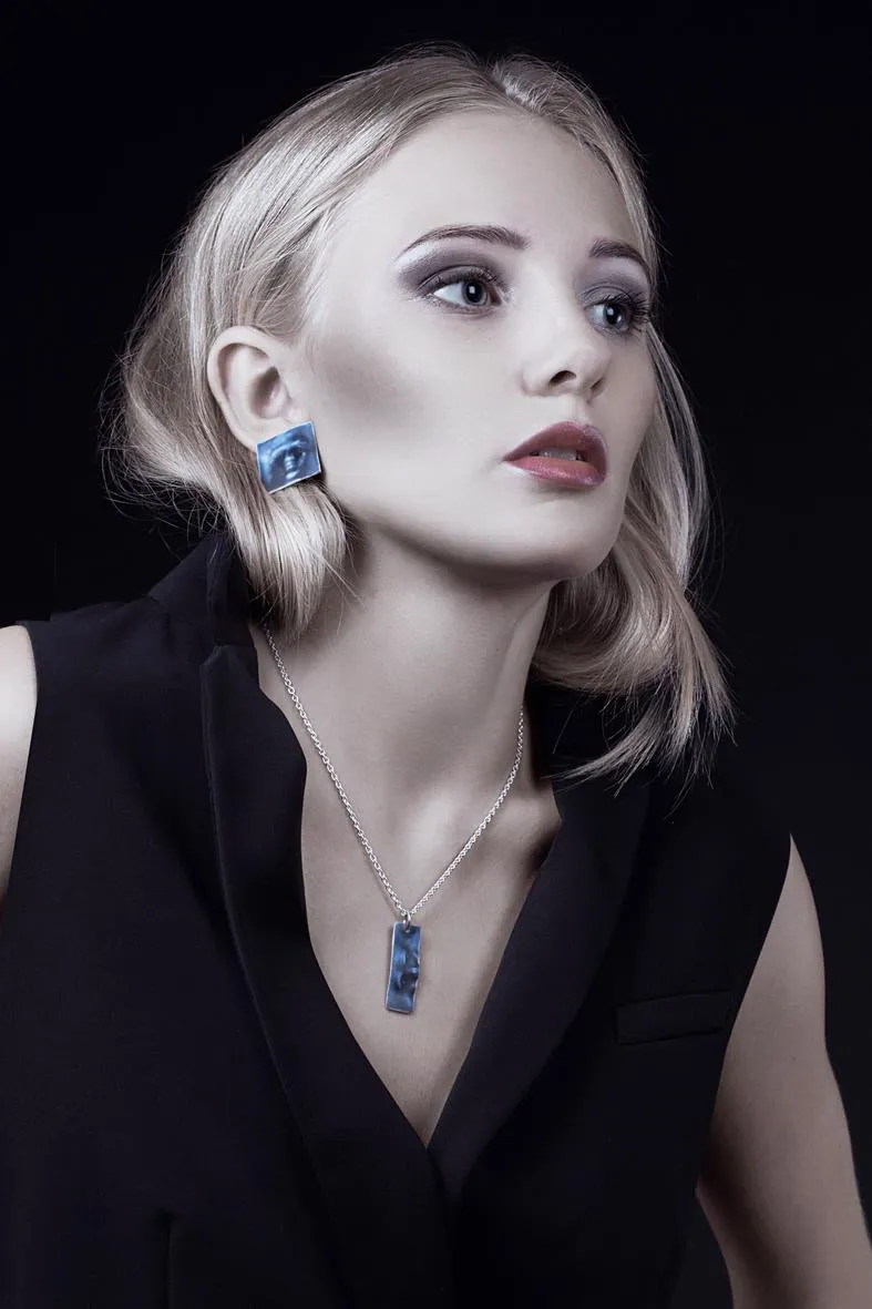 MASKERADE NECKLACE
