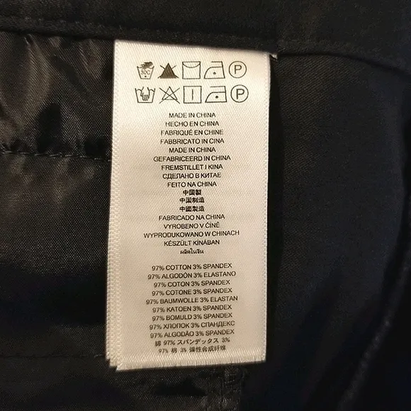MICHAEL Michael Kors Navy Blue Signature Zipper Short 2 NWT