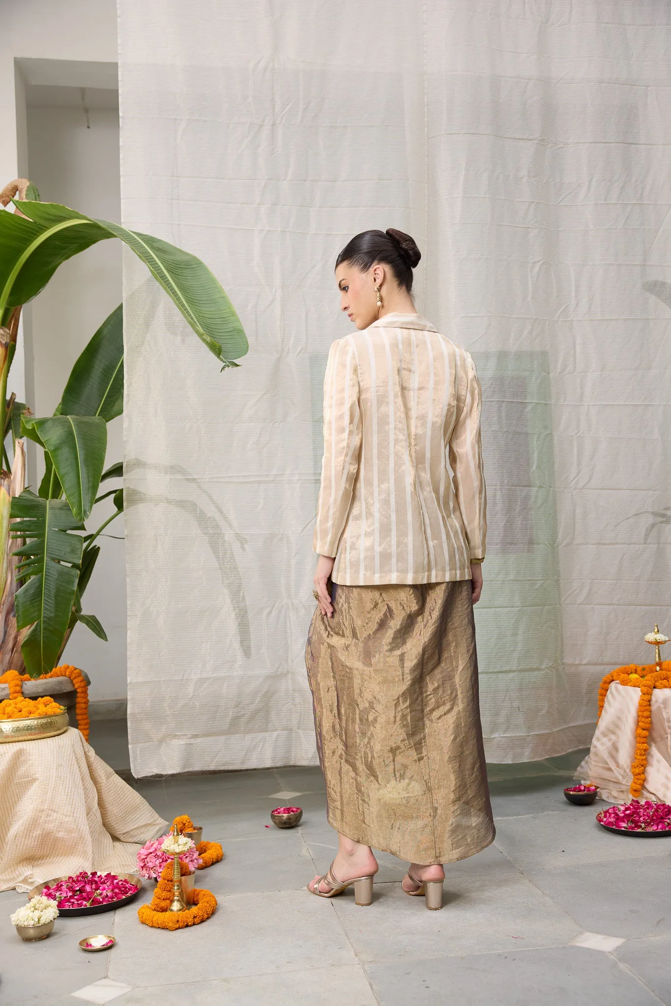 Mrunal Skirt