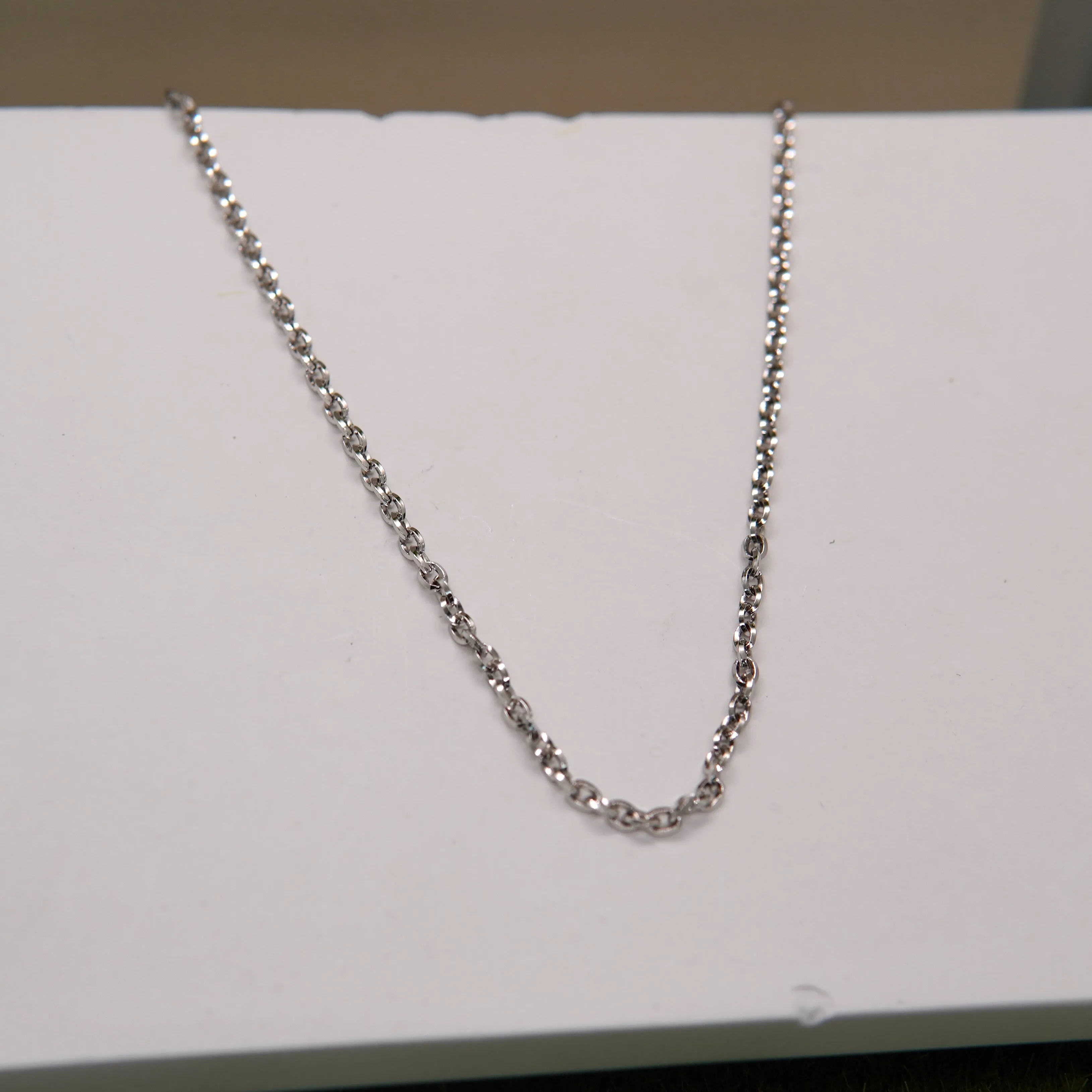 NECKLACE MED CHAIN