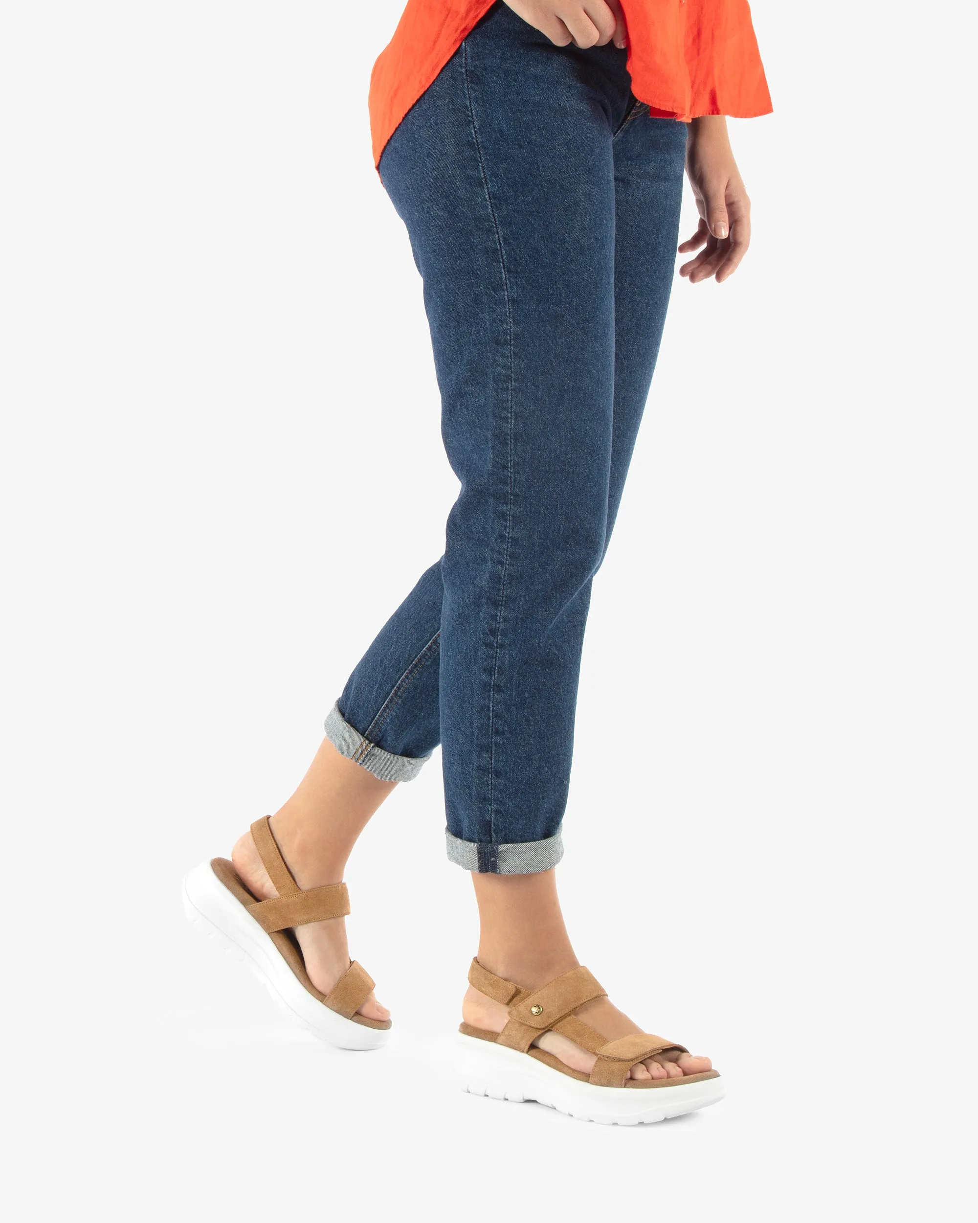 Noor B5 Velour Cuero