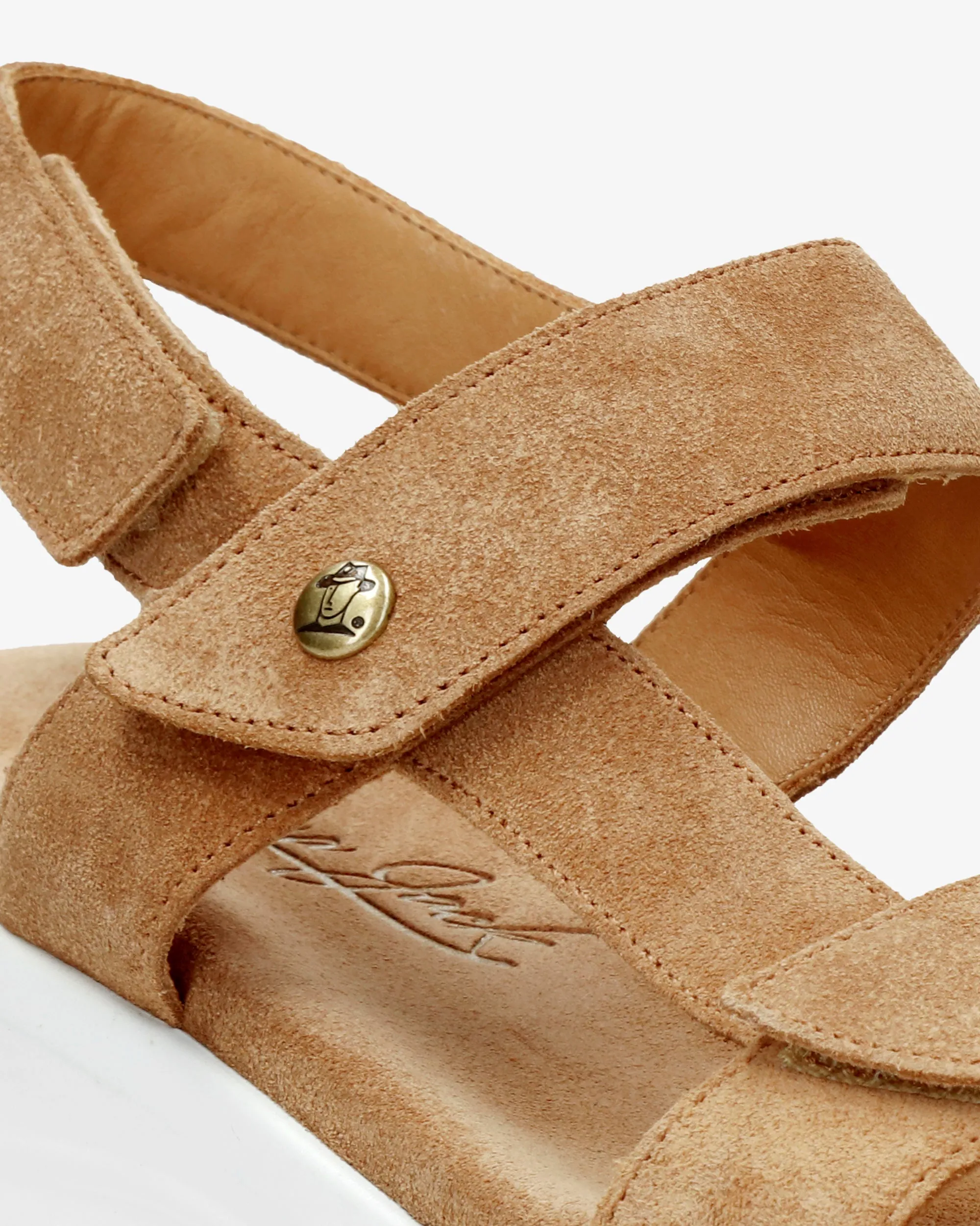 Noor B5 Velour Cuero
