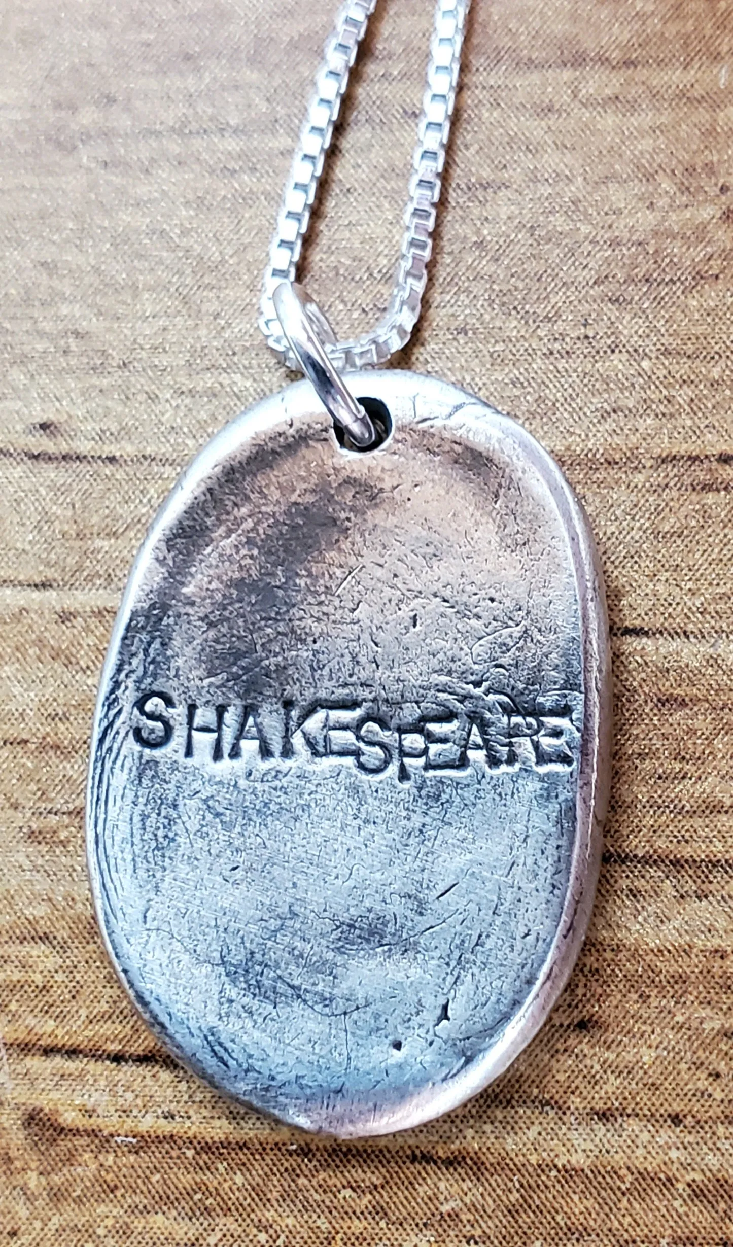 Simon & LuLu To Thine Own Self Be True Pendant