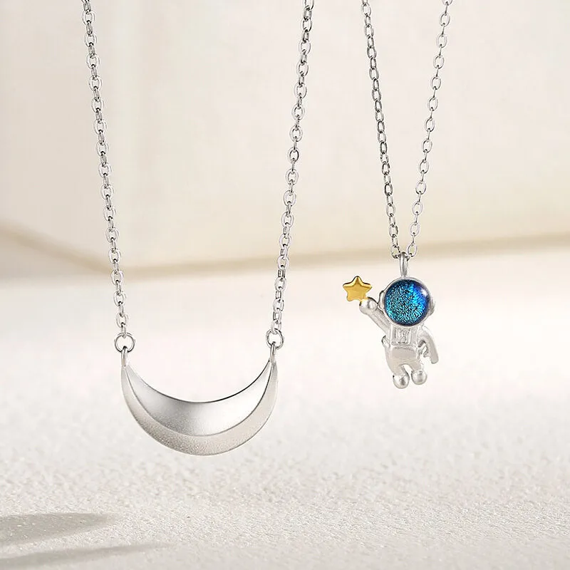Starpicker Astronaut Couple Necklaces