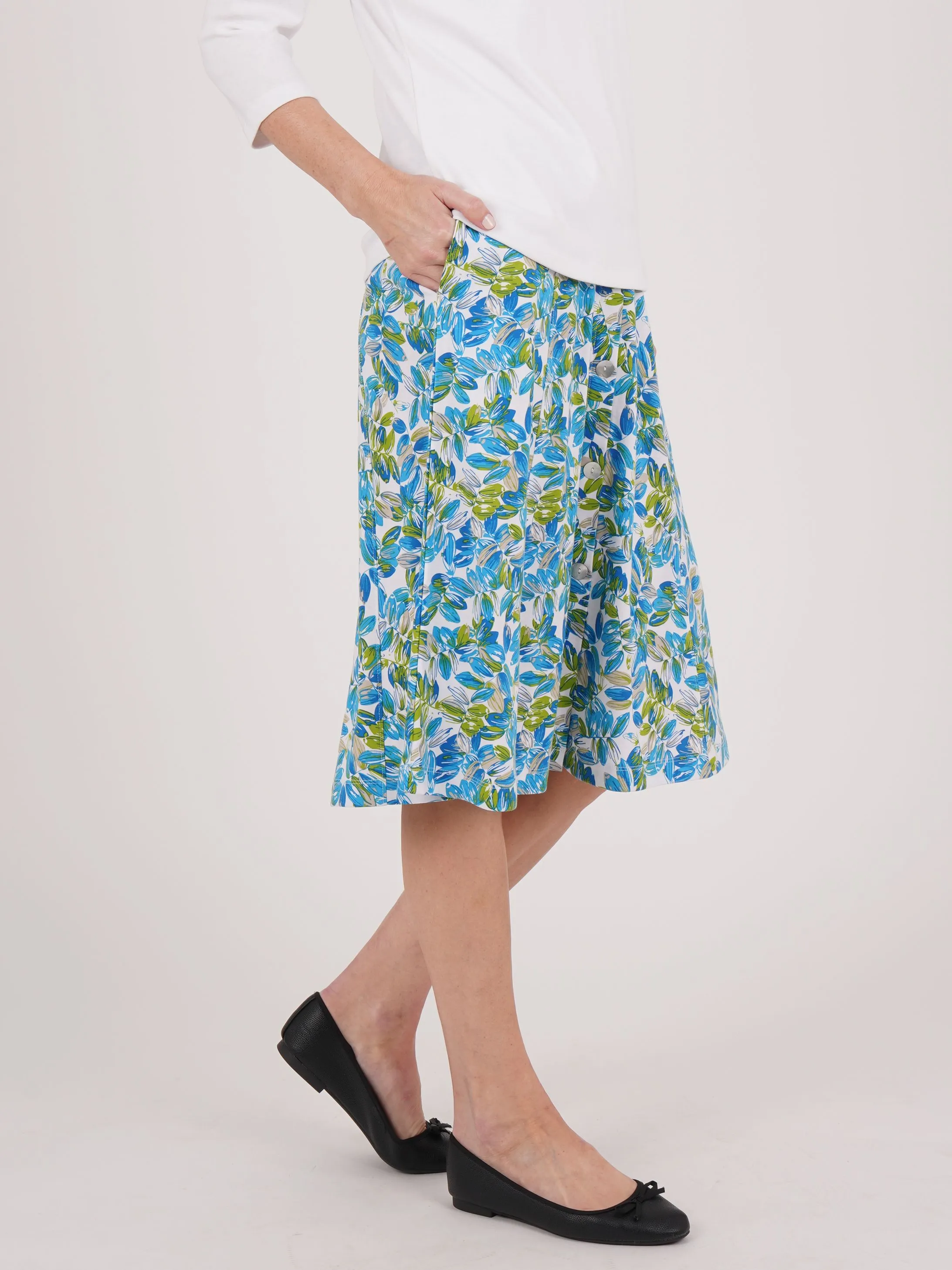 TIGI 18/20 Short Blue/Green Floral Button Skirt - T25-34DS