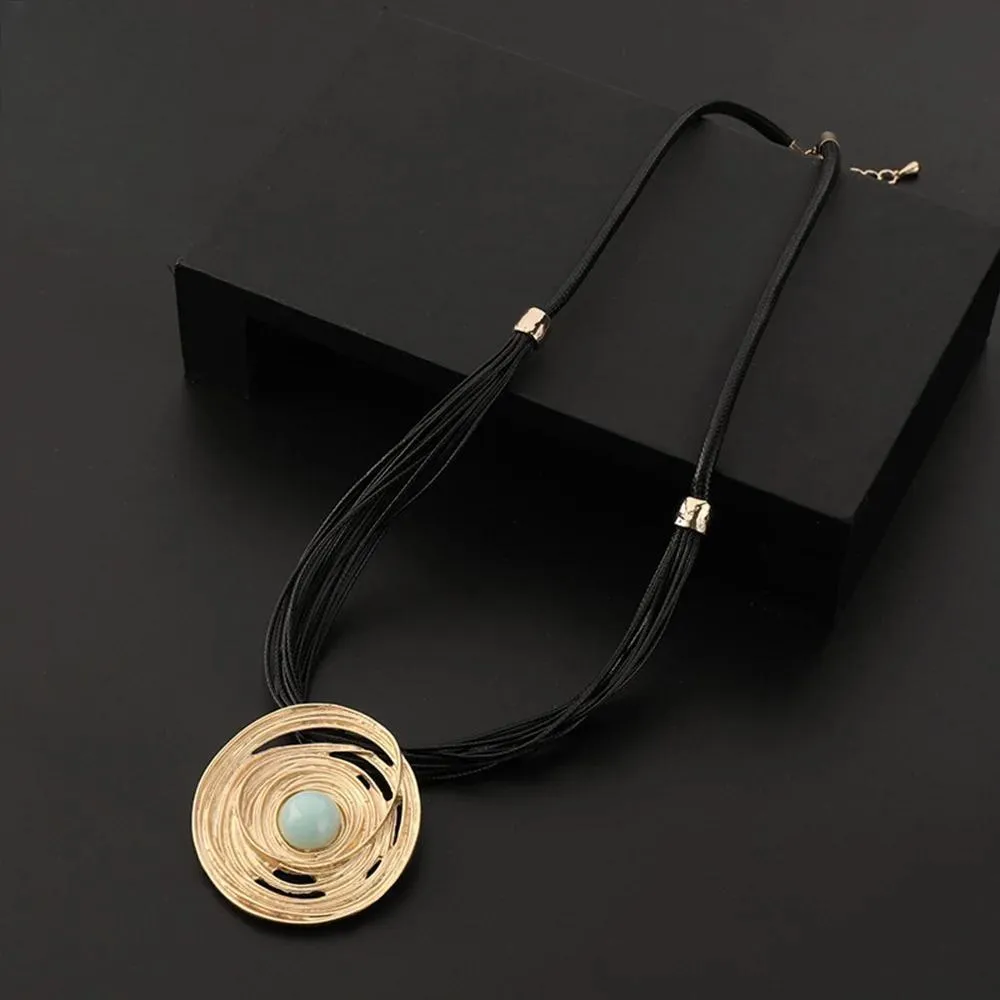 Trending Products Gold Color Statement Round Necklace for Women