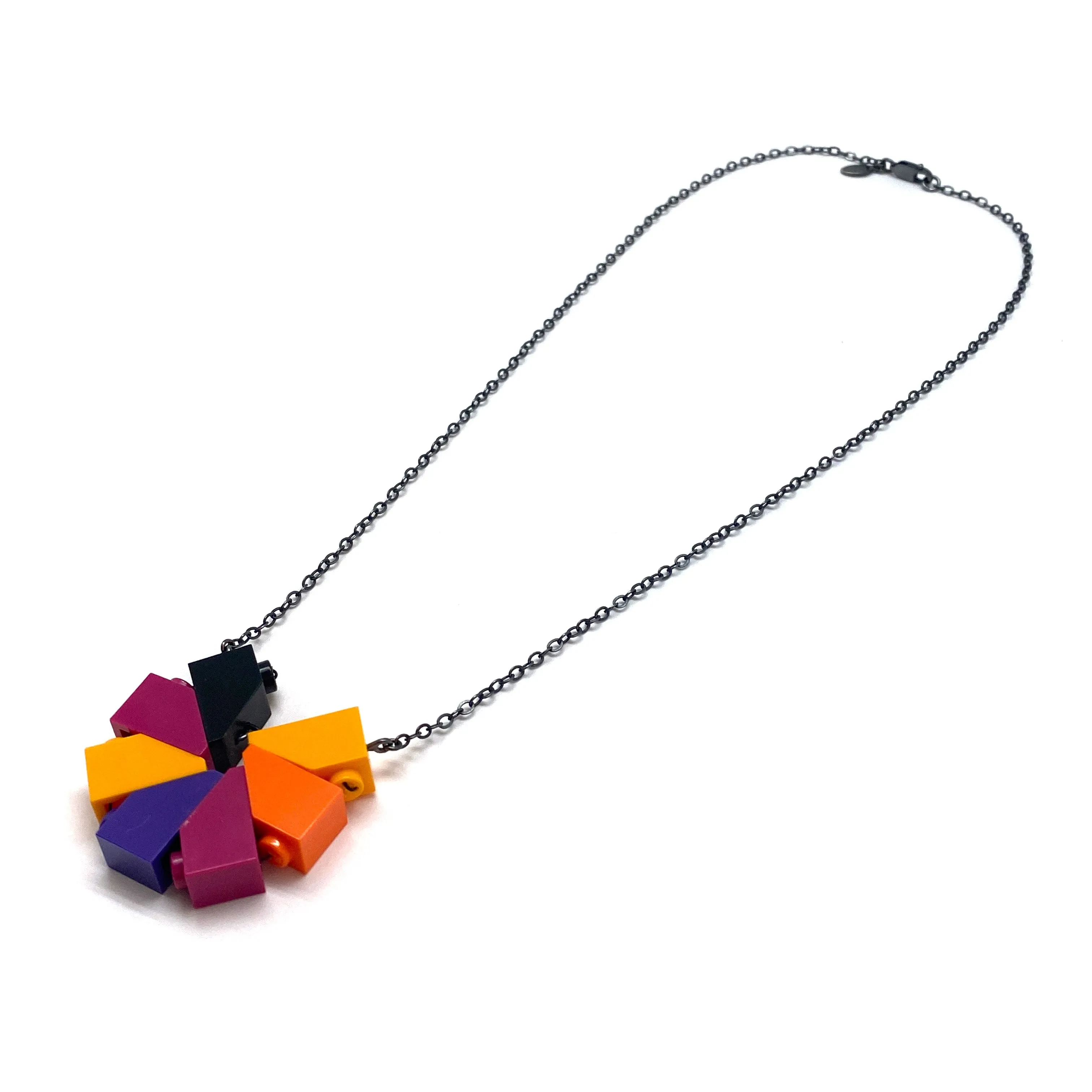 Tropic Nights Mini Pinwheel Necklace