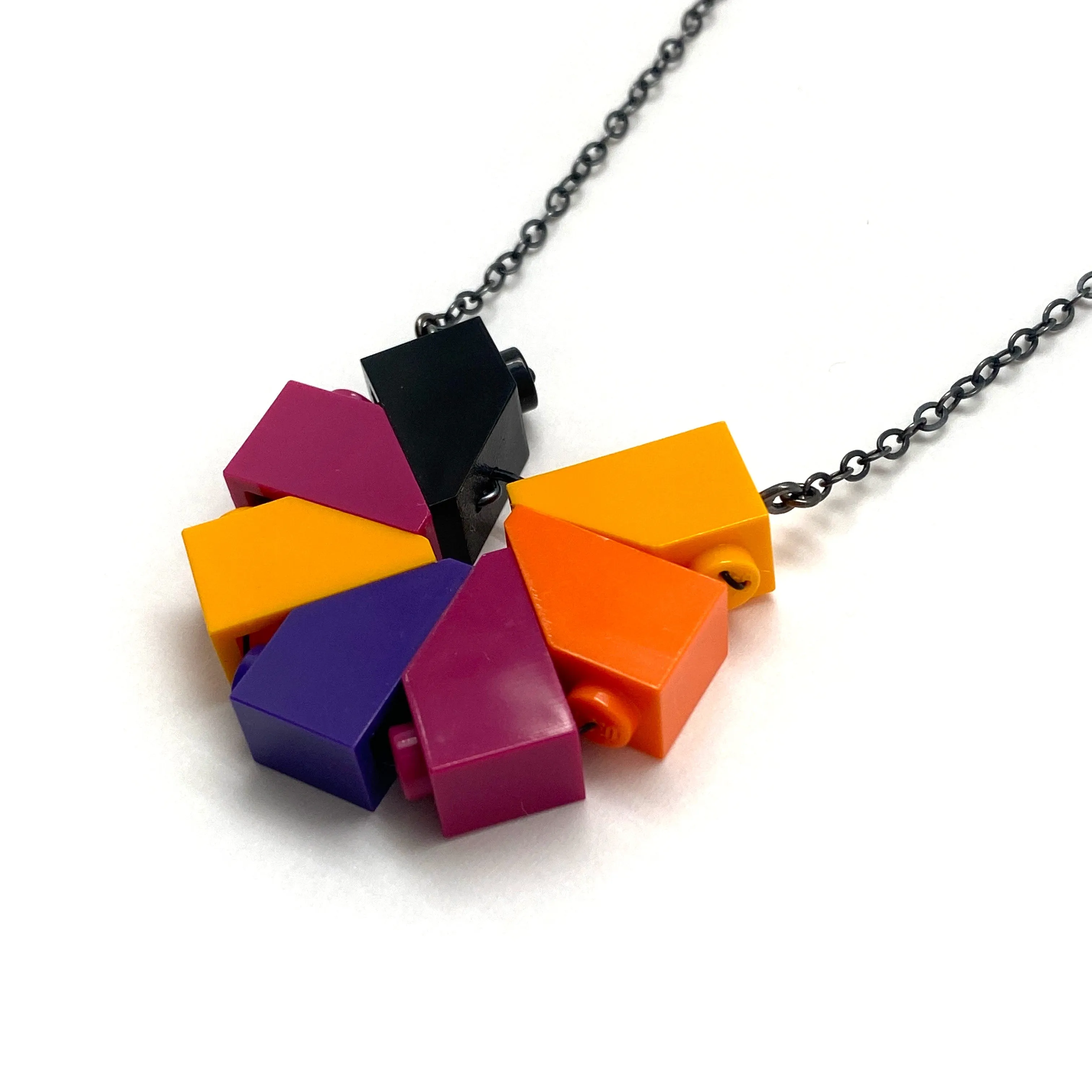 Tropic Nights Mini Pinwheel Necklace