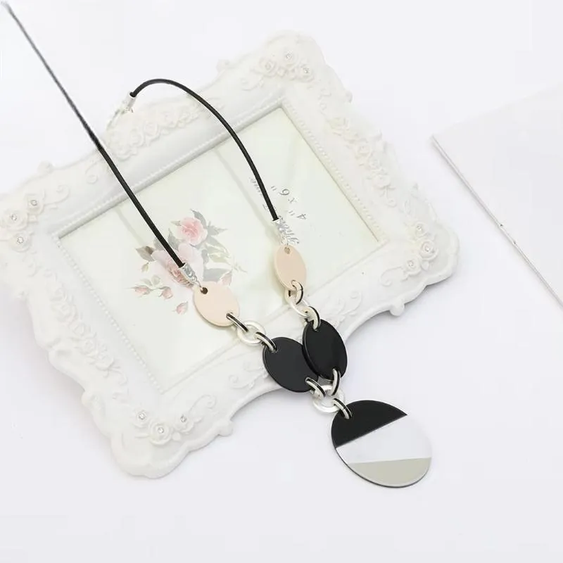 Vintage Geometric Neck Choker Statement Necklace Suspension Pendant