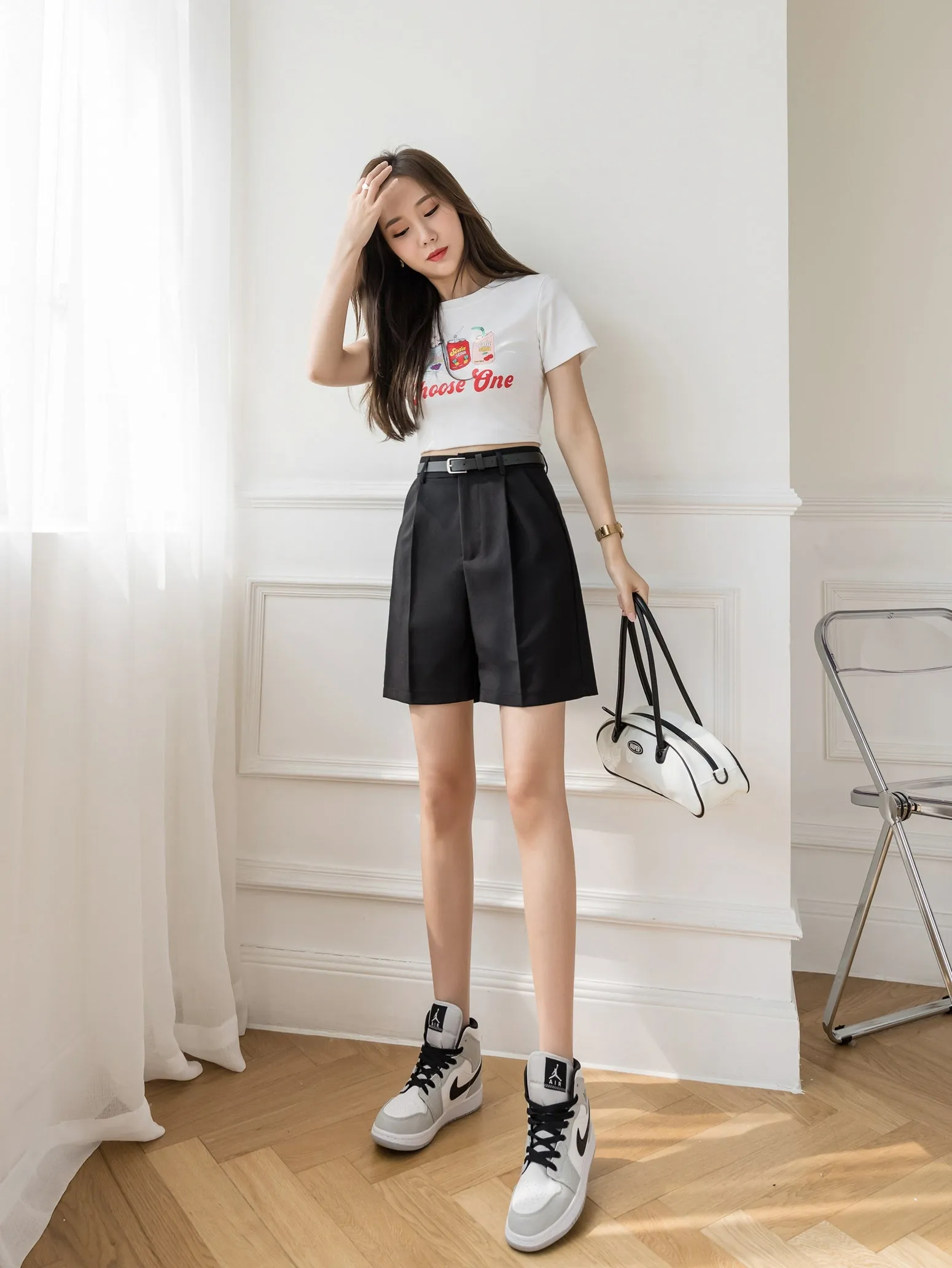 Women's Slimming Solid Color Chino Shorts for a Casual Look