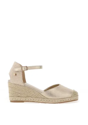 Xti Womens Metallic Espadrille Wedge Sandals, Gold