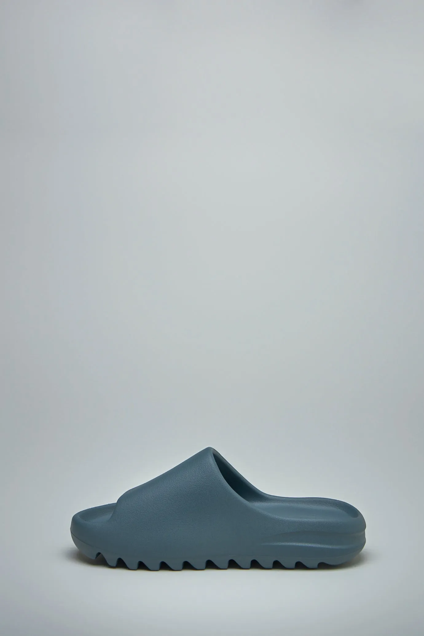 Yeezy Slide SLTMRN